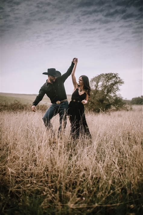 Country Western Photoshoot Country Engagement Pictures Country Couple Pictures Western