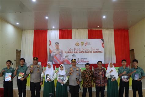 Momen Hut Ri Ke Tahun Polri Peduli Budaya Literasi Polres