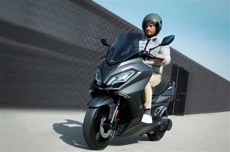 The New Nerva Exe Electric Scooter Features New Battery Technology From