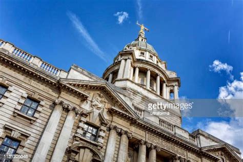 Lady Justice London Fotografías E Imágenes De Stock Getty Images