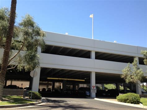 Biltmore Fashion Park - Parking in Phoenix | ParkMe