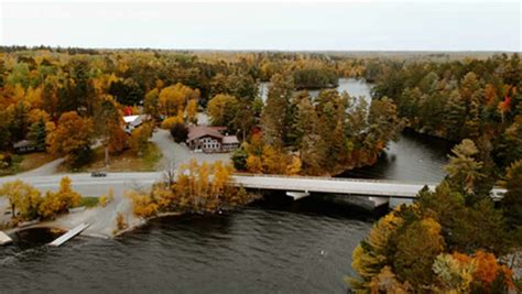 Ely MN Resorts at Boundary Waters - Silver Rapids Lodge