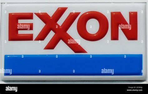 Exxon Logo High Resolution Stock Photography And Images Alamy