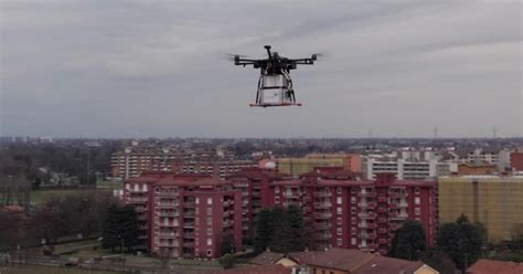 Droni Per Trasportare Campioni Di Sangue I Primi Test In Italia