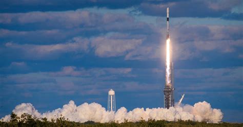 Spacex Launches South Koreas Second Spy Satellite In Florida