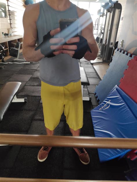 Gym Made Me Horny R PublicBulges