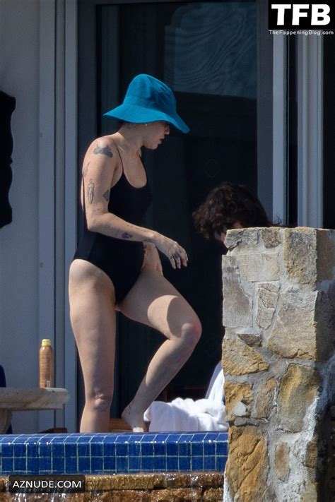 Miley Cyrus Sexy Seen Flaunting Her Hot Figure In A One Piece Swimsuit In Cabo Aznude