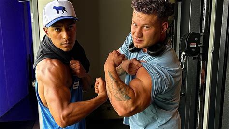 Arm Destruction Learning How To Pose From Ifbb Pro Anthony Mantello