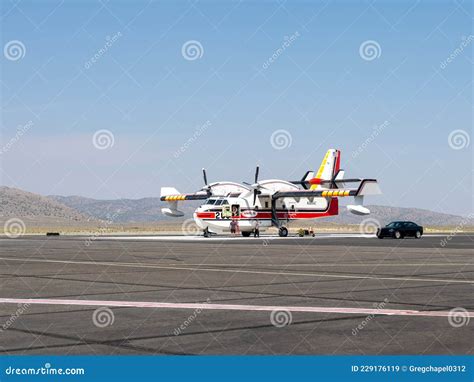 Amphibious Water Drop Firefighting Aircraft Stock Photography ...