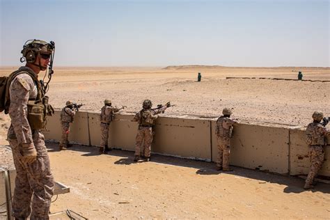 Dvids Images Th Meu Soc Kuwait Marines Execute Squad Reinforced