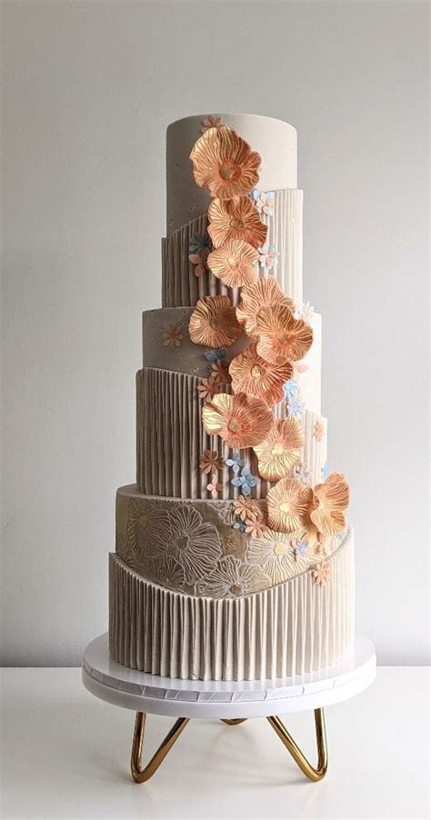 Beautiful Wedding Cakes To Suit Different Styles Origami Textured