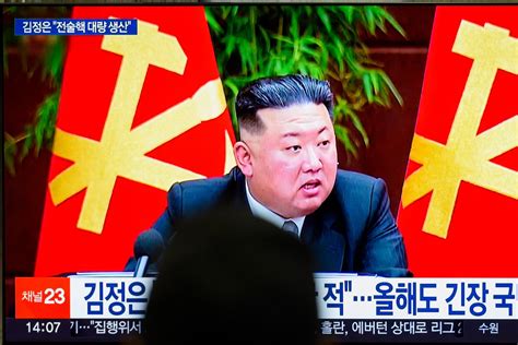 Kim Jong Un Asiste A La Prueba Del Nuevo Sistema De Artiller A De Corea