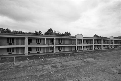 Neal Rantoul | Pulaski Motel, Virginia 2012