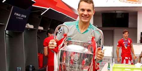 Manuel Neuer Is Fc Bayern Player Of The Month For August