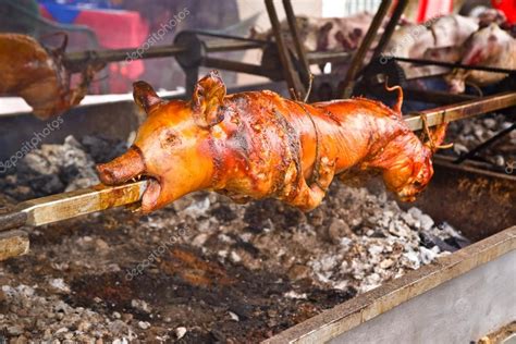 Whole roasted pig — Stock Photo © stevanovicigor #27351063