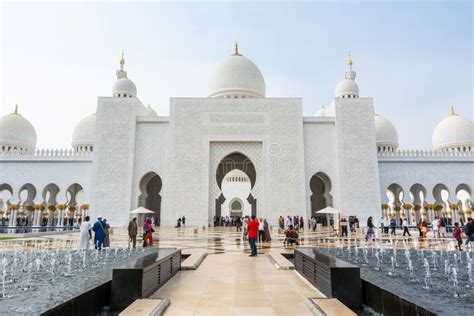 Lots Of Tourists Visiting The Grand Mosque Built With Marble Stone