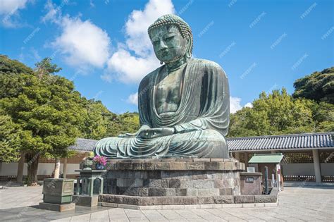 Premium Photo The Great Blue Buddha Statue Kamakura Daibutsu At Kotoku In Shrine Temple In