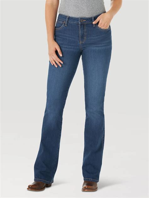 Aura From The Women At Wrangler® Instantly Slimming™ Jean Women