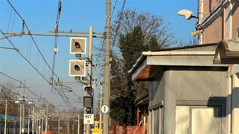 Stazione Ferroviaria Tutta Automatizzata Niente Più Personale La