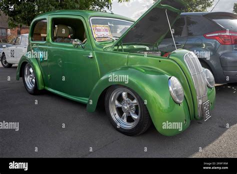 Morris 8 Hot Rod Hi Res Stock Photography And Images Alamy