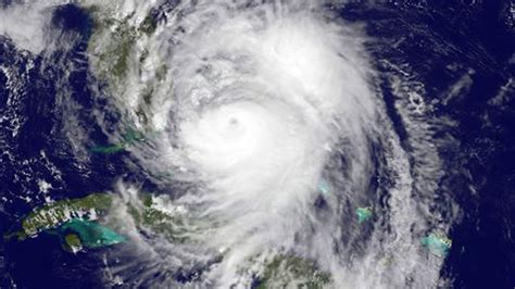 Increíble Video Muestra El Ojo Del Huracán Matthew Telemundo Houston