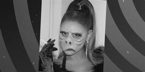 Ariana Grandes Twilight Zone Costume Is Freaking People Out