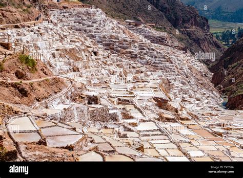 Salineras De Maras Maras Salt Mines Salt Extraction At Maras Salt