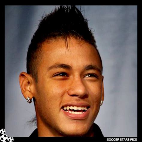 Soccer Stars Pics: Neymar Da Silva Pictures