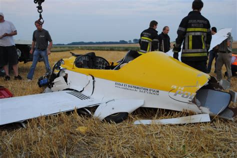 Crash Dulm Deux Pilotes Chevronnés Lavenir