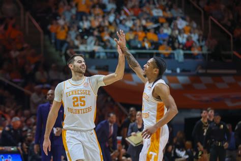 Tennessee Basketball Pulls Off A Rare Feat In Blowout Win Over