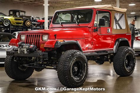 Lifted Jeep Wrangler Yj