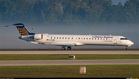 D Acnk Lufthansa Regional Cityline Canadair Cl Crj At