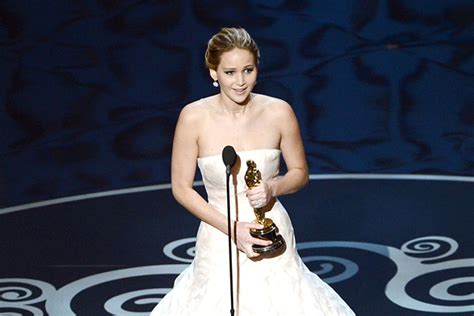 Jennifer Lawrence Wins Best Actress at 2013 Oscars, Remains Adorably ...