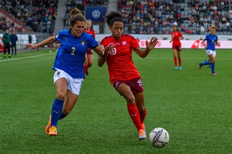 L Italia Femminile A Un Passo Dal Mondiale Per Sempre Calcio