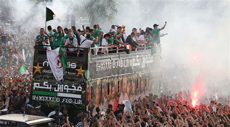 Algeria: Thousands celebrate Africa Cup in Algiers (video) - Sports ...