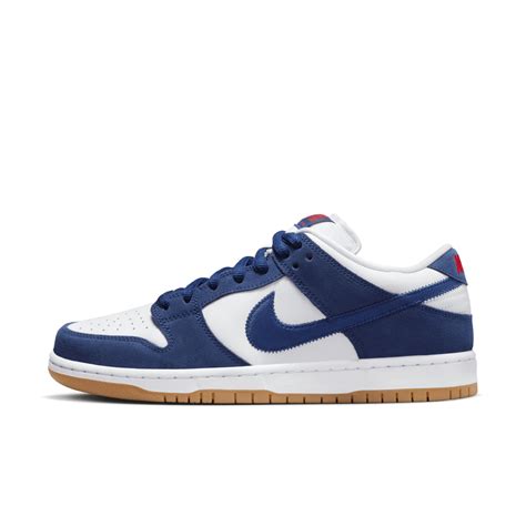 SB Dunk Low Premium 'Deep Royal Blue' (DO9395-400) Release Date. Nike SNKRS