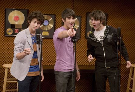 Picture of Jonas Brothers in Hannah Montana - jonas_brothers_1198434505 ...