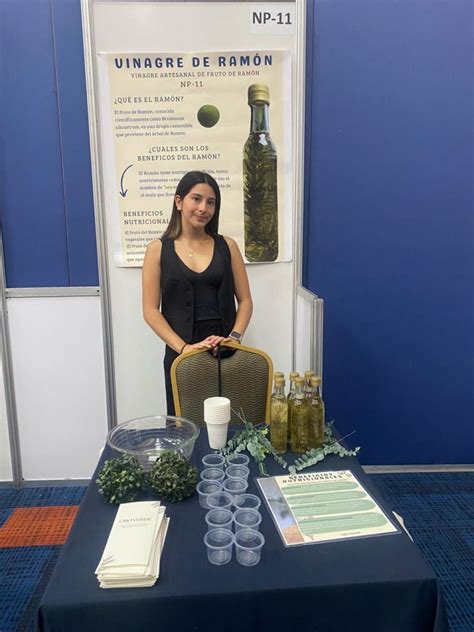 Alumnos de Nutrición presentes en el Congreso de la AMMFEN Noticias