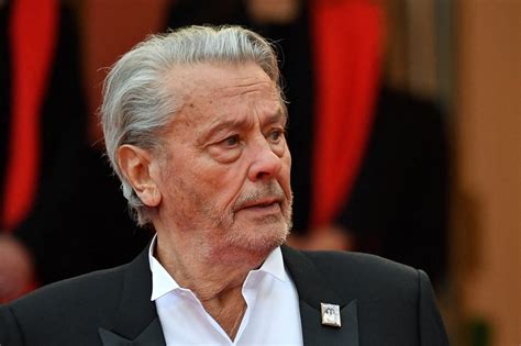 Mort d Alain Delon quel hommage ont prévu les enfants de l acteur