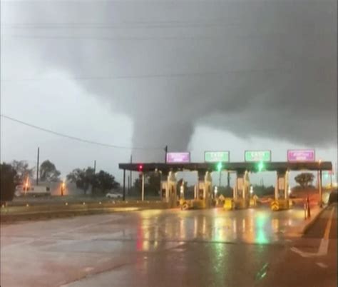 Ida Remnants Pound Northeast With Rain Flooding Tornadoes Ap News