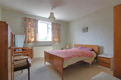 For Sale: Romsey, 3 Bedroom Property from Pearsons Estate Agents