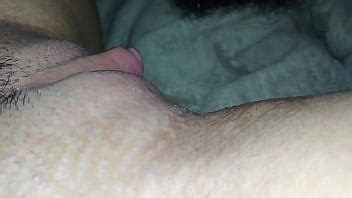 Le chupé el coño a mi tía madrastra hasta que se corrió XVIDEOS