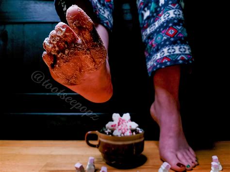 Hot Chocolate Anyone Scrolller