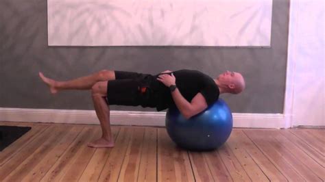 B Ckenlyft P Pilatesboll Med Benstr Ck Youtube