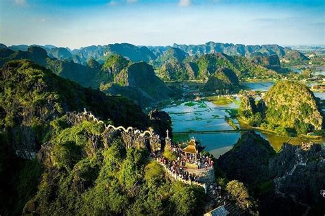 Hanoi Ninh Binh Exploration Bai Dinh Pagoda Trang An Boat