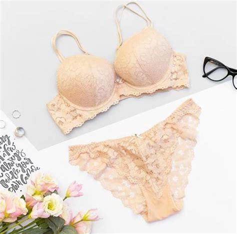 Купить Комплект нижнего женского белья бежевый 85С, цена 430 ₴ — Prom ...