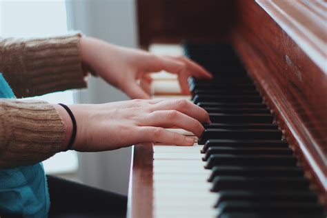 15 Benefits Of Learning Piano Backed By Science Blog Lindeblad Piano