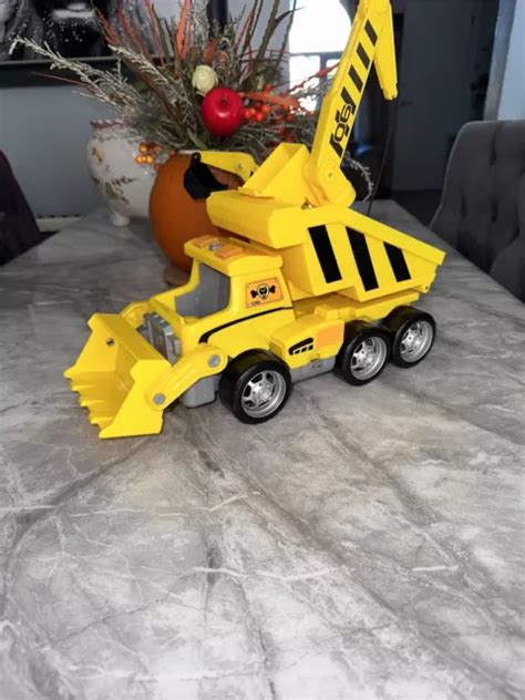 Paw Patrol Ultimate Rescue Rubble Construction Truck Large Lights