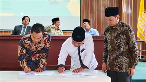 Kunjungan Studi Banding Stai Muafi Ke Iai Al Qolam Memperkuat