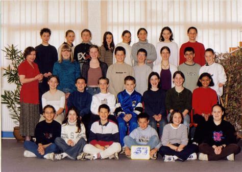 Photo de classe 5e4 2000 2001 de 2001 Collège Catherine De Vivonne